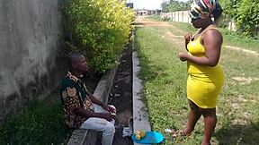 hey dude lures juicy orange seller inside for rough pussy cum