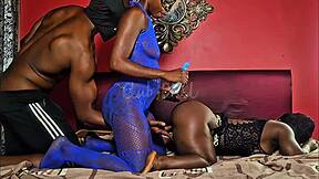 ⭐️sexxxy big booty midget cums hard from club bbc drill - mini star full size ass takes it rough!