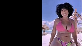 Big booty babe dances seductively