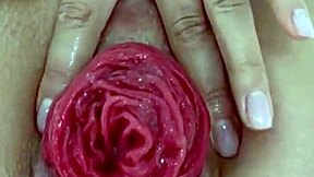 Juicy milf asshole prolapses in extreme close-up assplay
