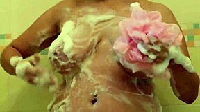 A Pretty Milf's Big Tits And Hairy Pussy Exposed In Amateur Bath Fetish With Beautiful Plump Ass!
