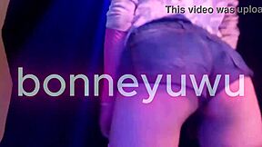 bonneyuwu shakes petite argentinian ass in sexy twerk dance