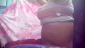 Bangladeshi Mithi shakes big tits in bra teasing her horny group on cam