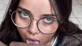Wow! Blue-eyed novinha deepthroats sloppy on wellington prado's huge cock amateurs