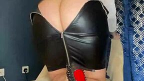 hey horny british milf secretary, tease that fat pussy and jiggle booty while i wait...
