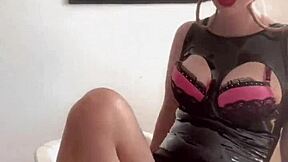 findom goaldigger unleashes intriguing i am bitch version 1 song