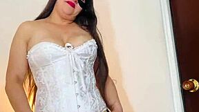 Infiel puta esposa folla chupa verga vecino cornudo marido trabaja sheer