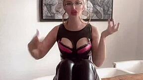 findom goaldigger unleashes intriguing i am bitch version 1 song