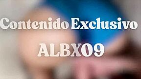 Me froto en su coño y se la meto por error