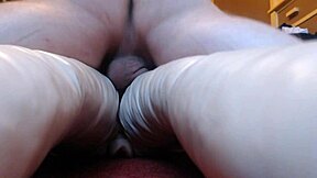 amateur enjoys sex with doll and finishes with cumshot