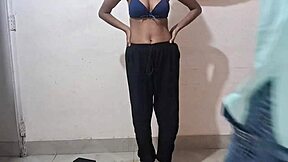 Sex master hot romantic sex with indian bhabhi