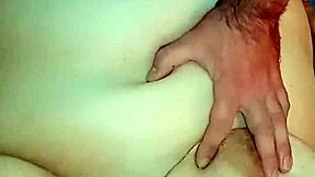 italian milf gets huge creampie