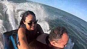 loucuras no jet ski with brazilian teen ass