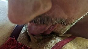 sexo casero con milf y un buen creampie