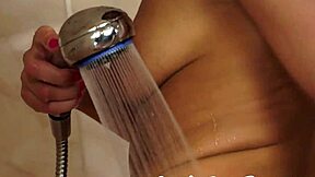 Young euro beauty screwed by lucky grandpa with cumshot