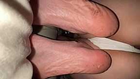 Joi Cute 18 Year Old Girl Teaches How To Film Butthole Close Up