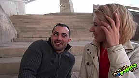 Scarlett johnson en publico