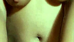 Asian pinay mommy knows how to ride big cock