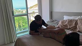 acordei a turista com oral gostoso e pica dura pra meter nela