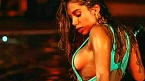anitta looks hot on beach