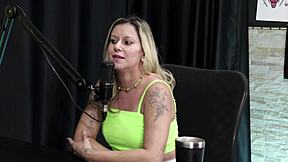 lua massagista sensual no moai tv completo