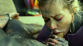 Hippie Plays With Dildo Solo