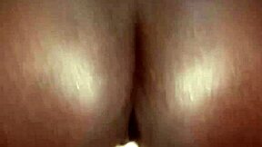 ebony squirt slut rides didlo till she squirts