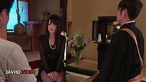 sultry asian bombshell gives hot blowjob before raw sex