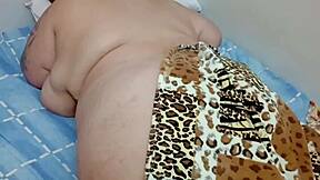 Mary jhuana woken up at night for pussy creampie fun