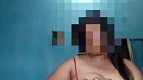 my indian desi milf shows big boobs ass