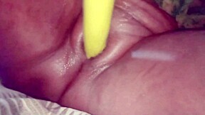 Desibhabhi sex had sex with brinjal today