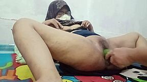 Bokep indonesia ibu mertua sange minta di colmek