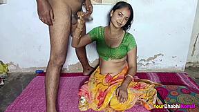 i search a beautiful woman on roadside and fuck her pussy
