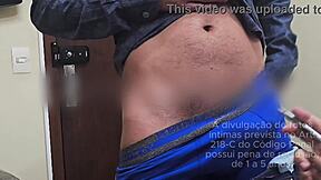 novinho franelinha desceu a calça tímido e terminou com o pau grosso na minha boca