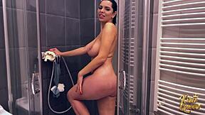 Kira queen caught on camera during her private shower