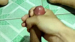 C� Dịch Bệnh Nghỉ Học Ở Nhà Làm Nhảy Với Cumshot