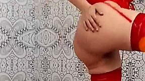 bouncing ass teasing you