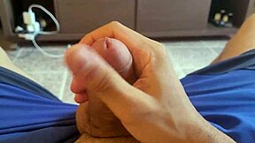 Lovely solo masturbation session in the lounge