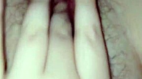 Amateur's First Time Exploring Pussy