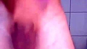 i, a hungarian amateur, had a pleasant solo masturbation session in my home