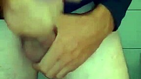 i, a hungarian amateur, had a pleasant solo masturbation session in my home