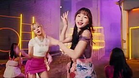 Wadada by Kep1er is an exciting gay-themed performance