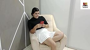 Lesbian Friends Lick Pussy In 3some Squirting Fun!