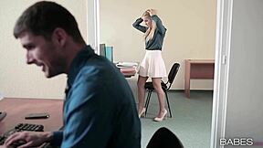 babes showcase kiara lord in temptress temp scene