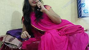 Desi bhabhi gets her chut shaved by salon brother in hd