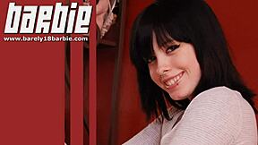 Novinha rips clothes wanting intense action