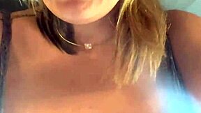 training at the gym, truckers honk at my sweaty ass, making my pussy so wet, what a thrill!