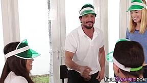 Teen feels intense pleasure as older dude jizzes on her face