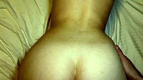 Music sets the intimate mood