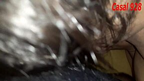 Comendo esposa e a amiga ménage caseiro.